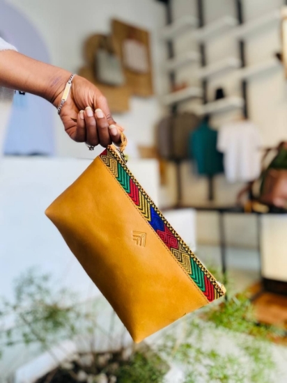 Picture of Konjit pouch